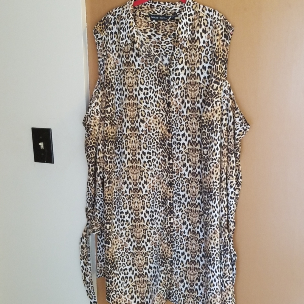 Cheetah Print Coldsholder Tunic